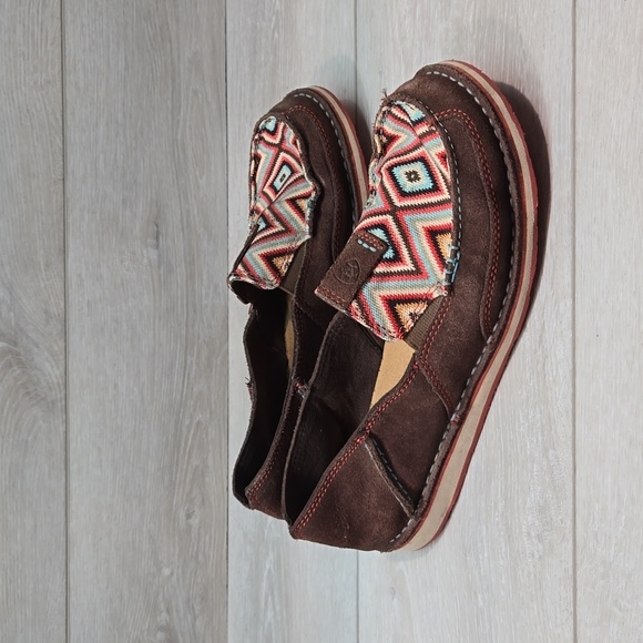 Ariat Womens Aztec Loafer Leather Slip on shoes sz 9B - Picture 1 of 11